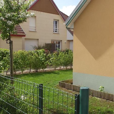 Les Pluviers En Baie Villa แซ็งต์-วาเลรี-ซัวร์-ซอมม์ ภายนอก รูปภาพ